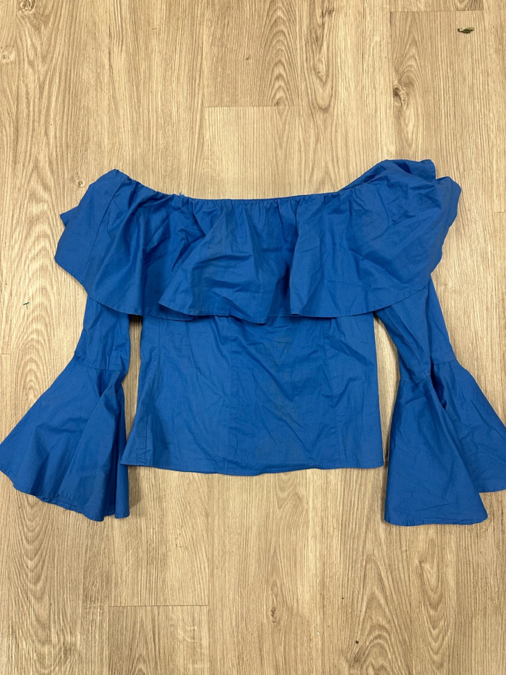 NYTT Royal Blue Off-Shoulder Ruffle Bell-Sleeve Top S